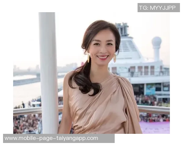 爱德华兹表现平平22投10中贡献28分三分与罚球命中率均不理想